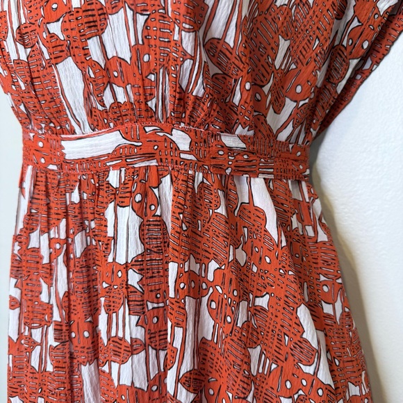 Diane Von Furstenberg | Abstract Pattern Babydoll Empired Waist Silk Mini Dress - Picture 9 of 14